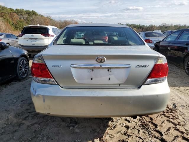 2005 Toyota Camry LE