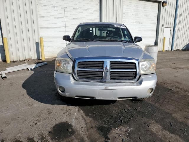 2006 Dodge Dakota Quad SLT