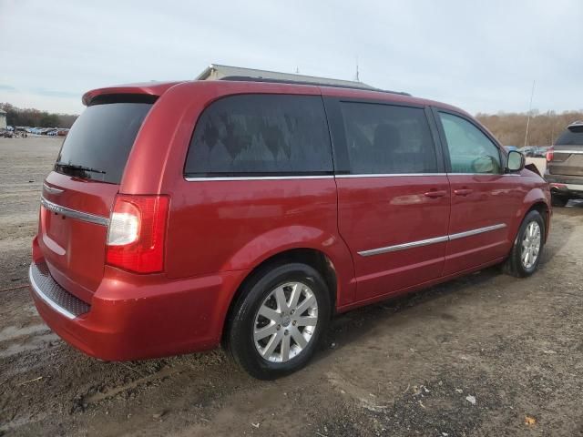 2016 Chrysler Town & Country Touring