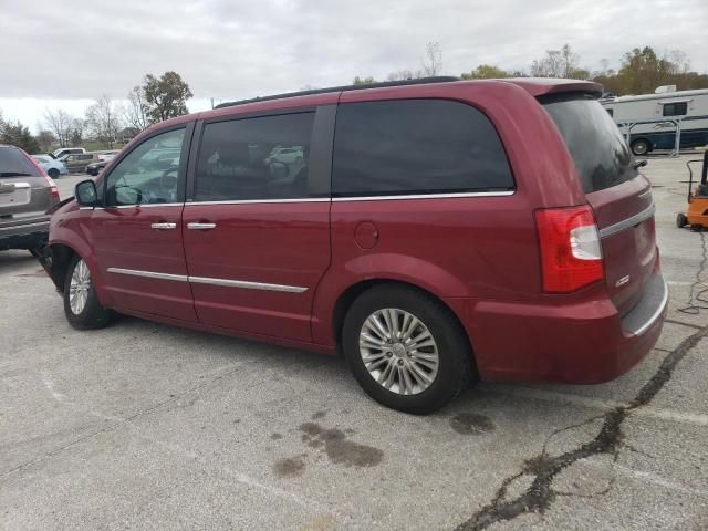 2012 Chrysler Town & Country Touring L