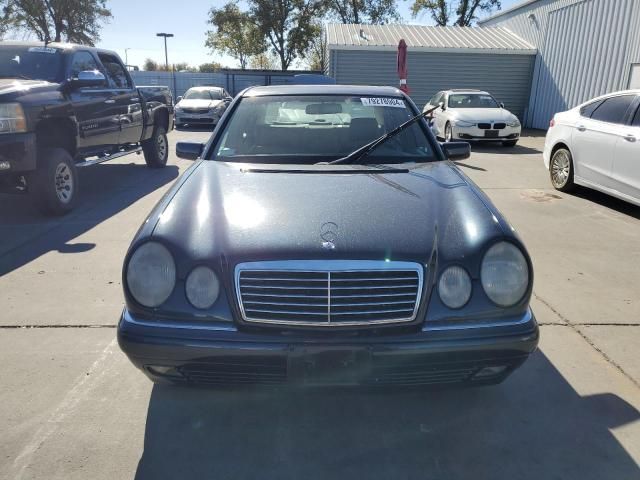 1998 Mercedes-Benz E 320