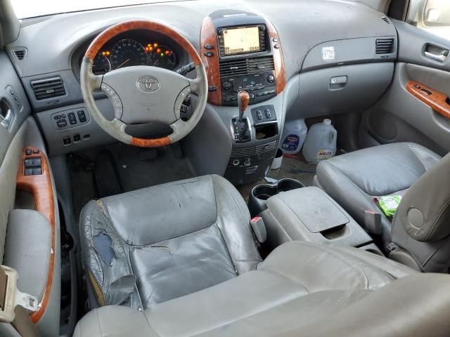 2006 Toyota Sienna XLE