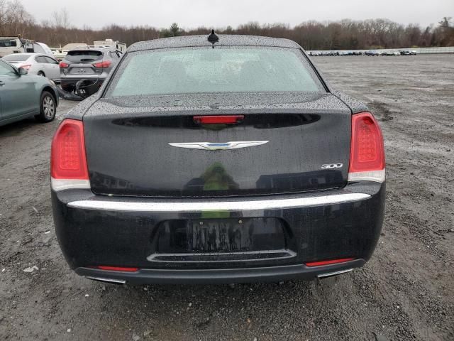 2018 Chrysler 300 Touring