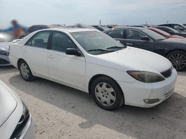 2004 Toyota Camry LE