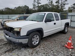 Camiones salvage sin ofertas aún a la venta en subasta: 2003 Chevrolet Silverado C1500