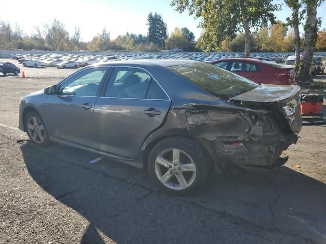 2014 Toyota Camry Hybrid