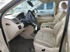 2010 Volkswagen Routan SEL