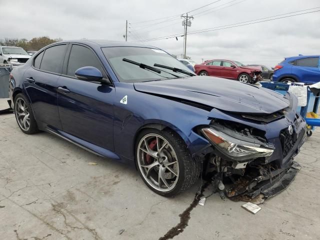 2017 Alfa Romeo Giulia Quadrifoglio