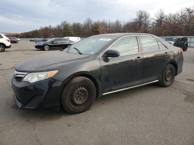 2014 Toyota Camry Hybrid