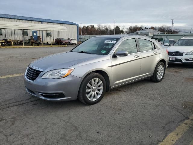 2014 Chrysler 200 Touring