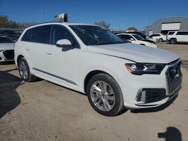 2022 Audi Q7 Premium Plus