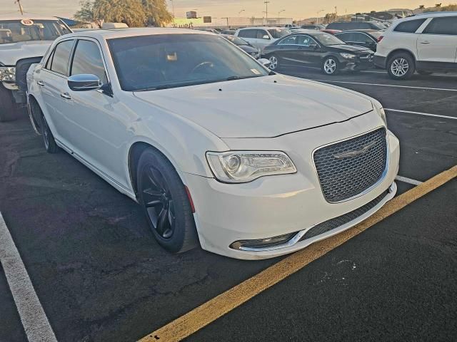 2017 Chrysler 300C