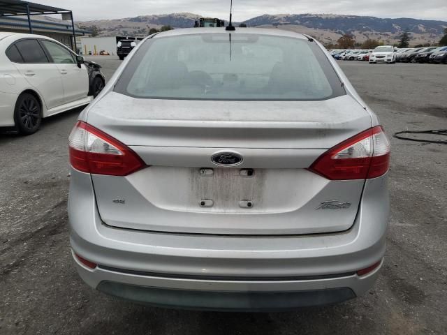 2015 Ford Fiesta SE