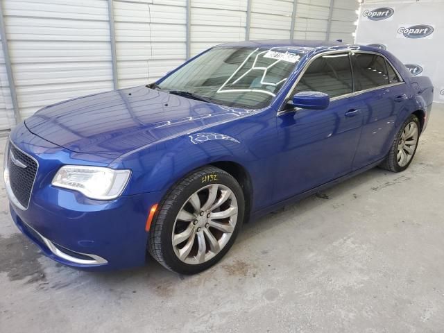 2018 Chrysler 300 Touring