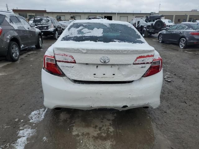 2014 Toyota Camry SE