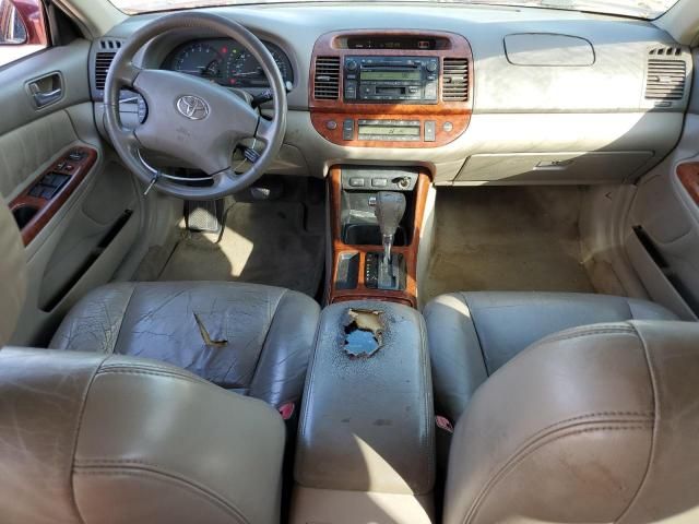 2004 Toyota Camry LE