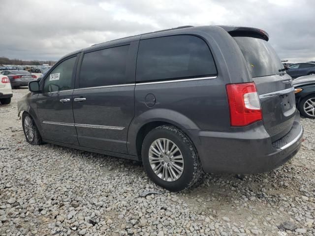 2015 Chrysler Town & Country Touring L