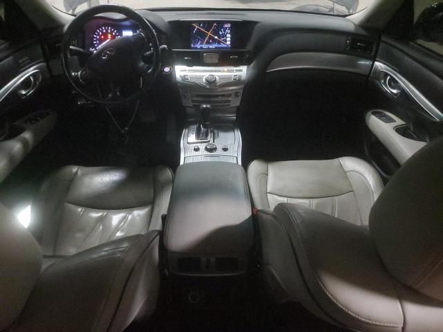 2017 Infiniti Q70 3.7