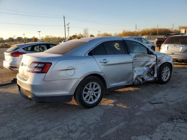 2014 Ford Taurus SE