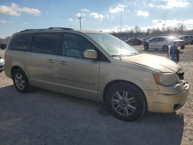 2010 Chrysler Town & Country Touring