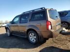 2005 Nissan Pathfinder LE