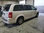 2010 Chrysler Town & Country Touring