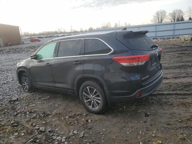 2018 Toyota Highlander SE