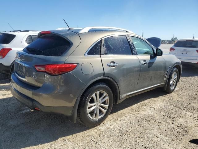 2013 Infiniti FX37