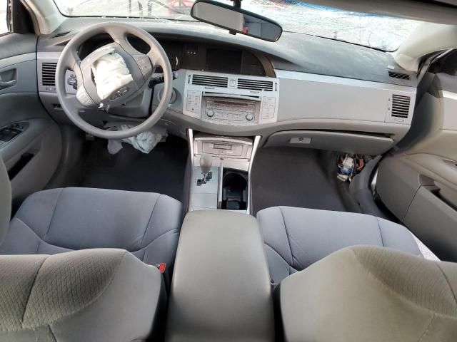 2005 Toyota Avalon XL