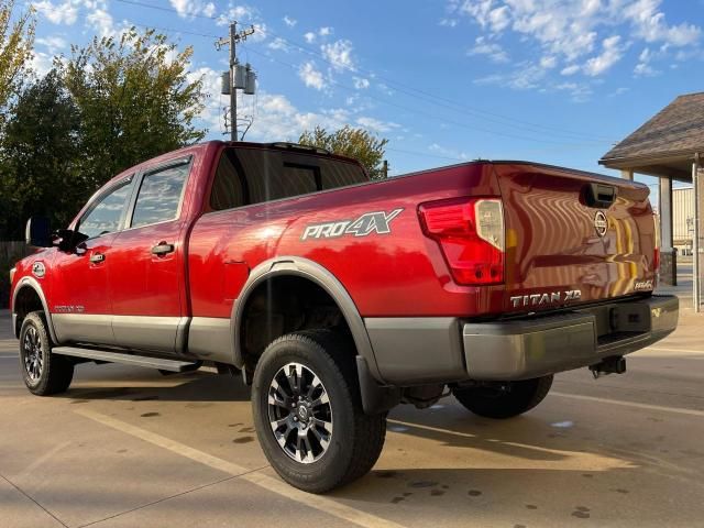 2016 Nissan Titan XD SL