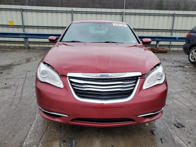 2014 Chrysler 200 LX