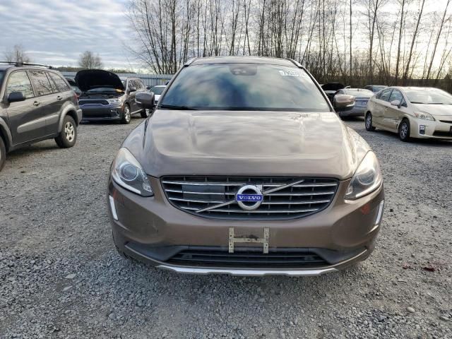 2015 Volvo XC60 T6 Platinum