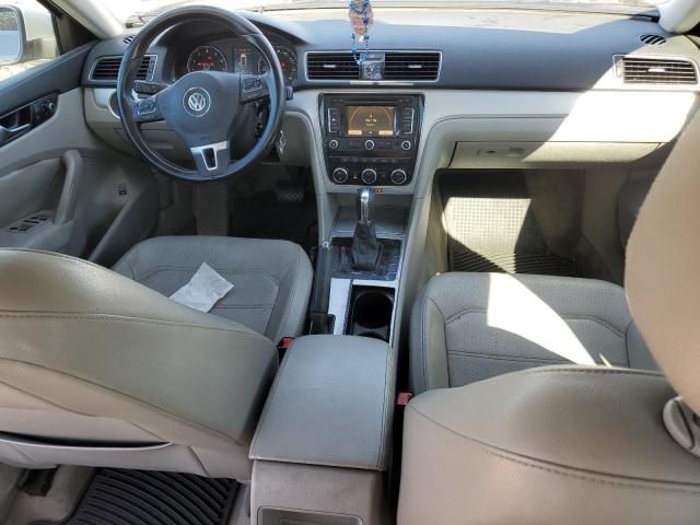 2012 Volkswagen Passat SE