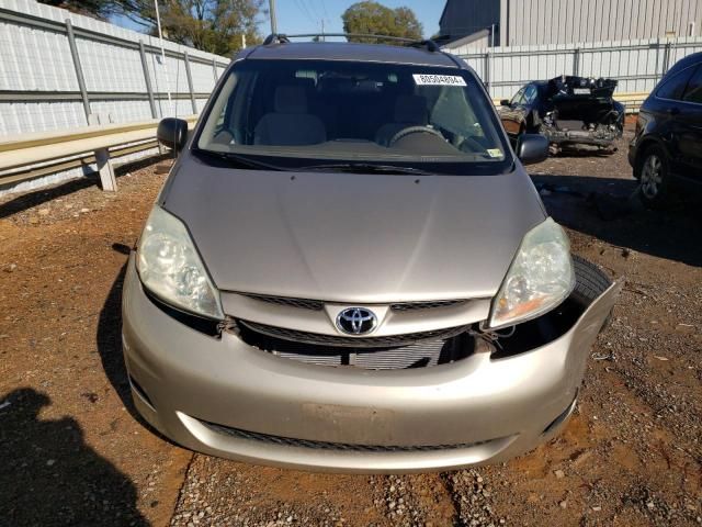 2006 Toyota Sienna CE