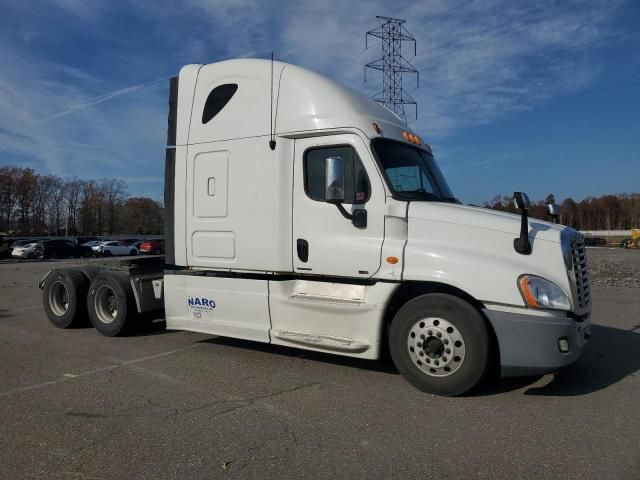 2012 Freightliner Cascadia 125