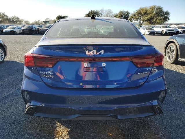 2024 KIA Forte GT Line