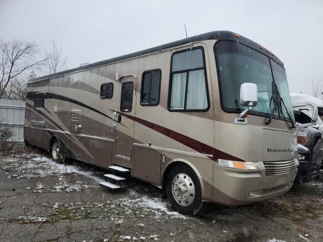 2003 Workhorse Custom Chassis Motorhome Chassis W22