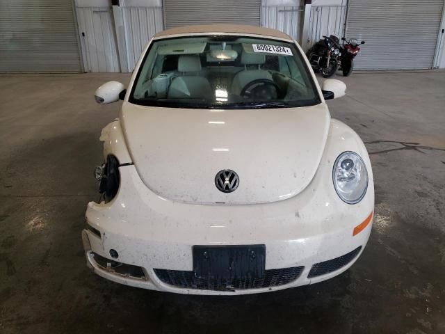 2009 Volkswagen New Beetle S