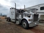 2000 Peterbilt 379