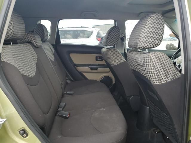 2011 KIA Soul +