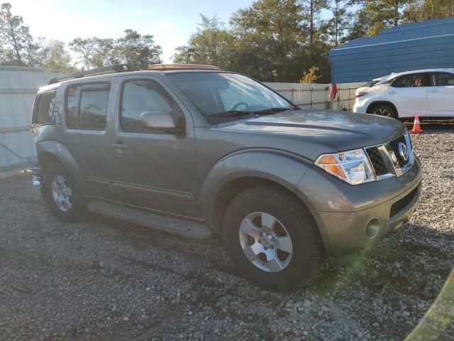 2006 Nissan Pathfinder LE