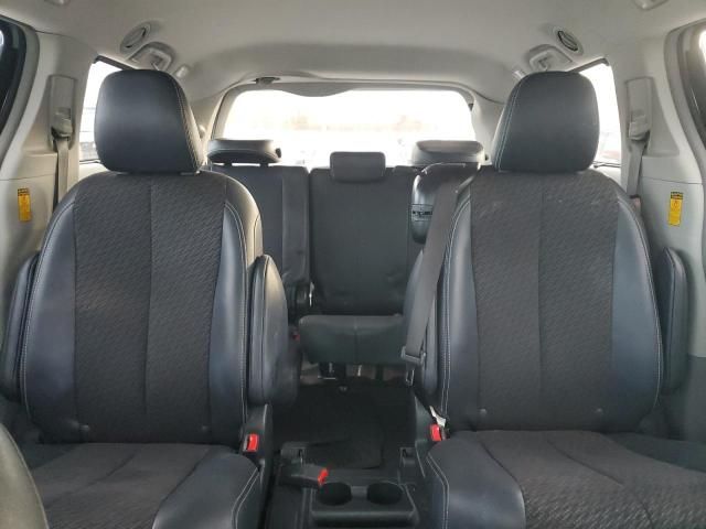 2014 Toyota Sienna Sport