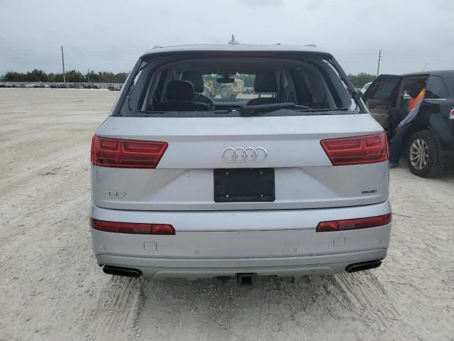 2018 Audi Q7 Premium Plus