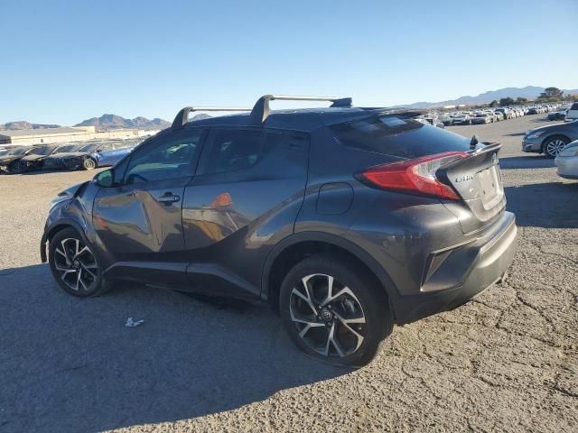 2022 Toyota C-HR XLE