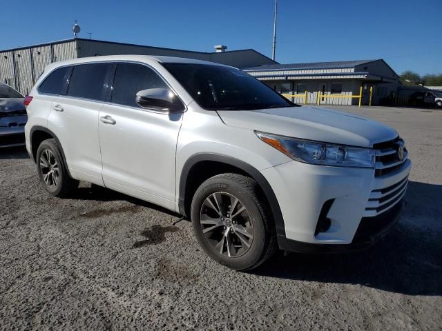 2018 Toyota Highlander LE