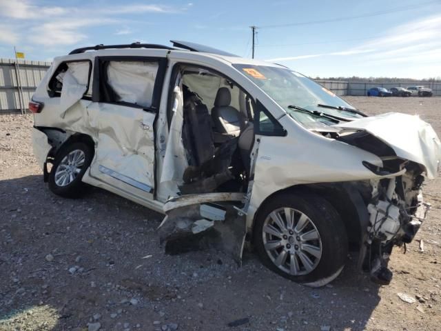 2017 Toyota Sienna XLE