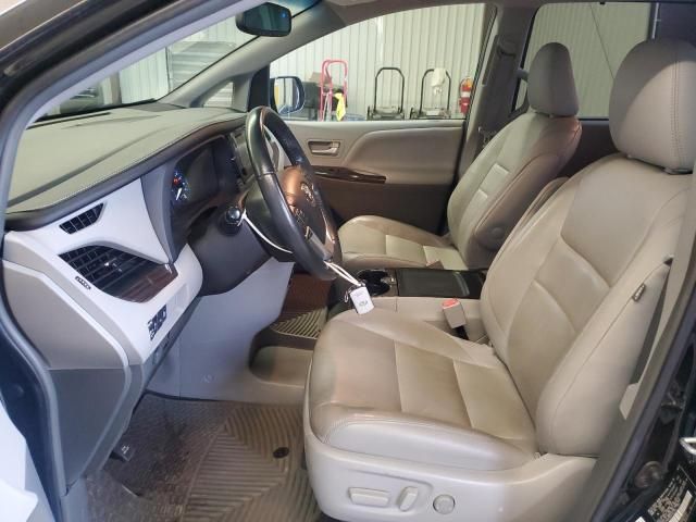 2015 Toyota Sienna XLE