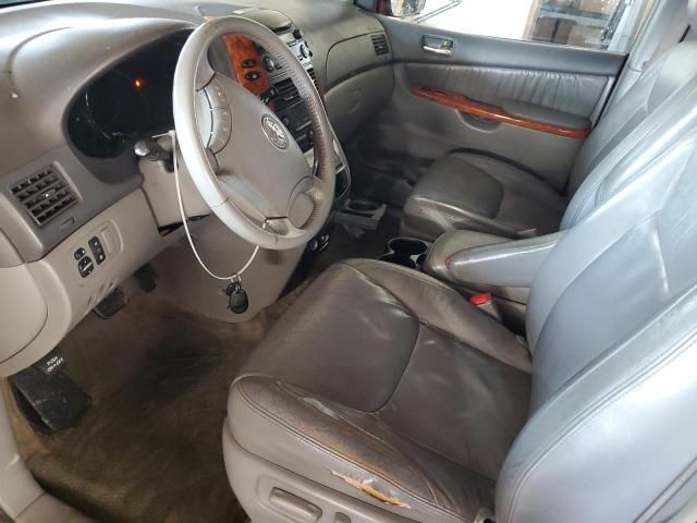 2006 Toyota Sienna XLE