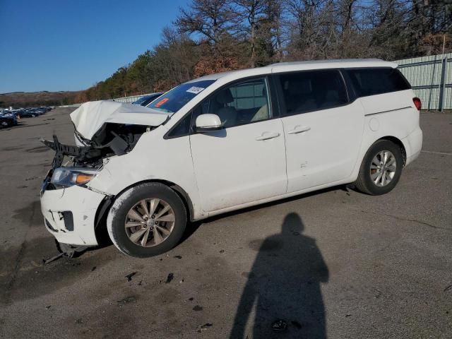 2015 KIA Sedona LX