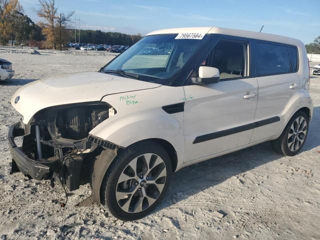 2013 KIA Soul +